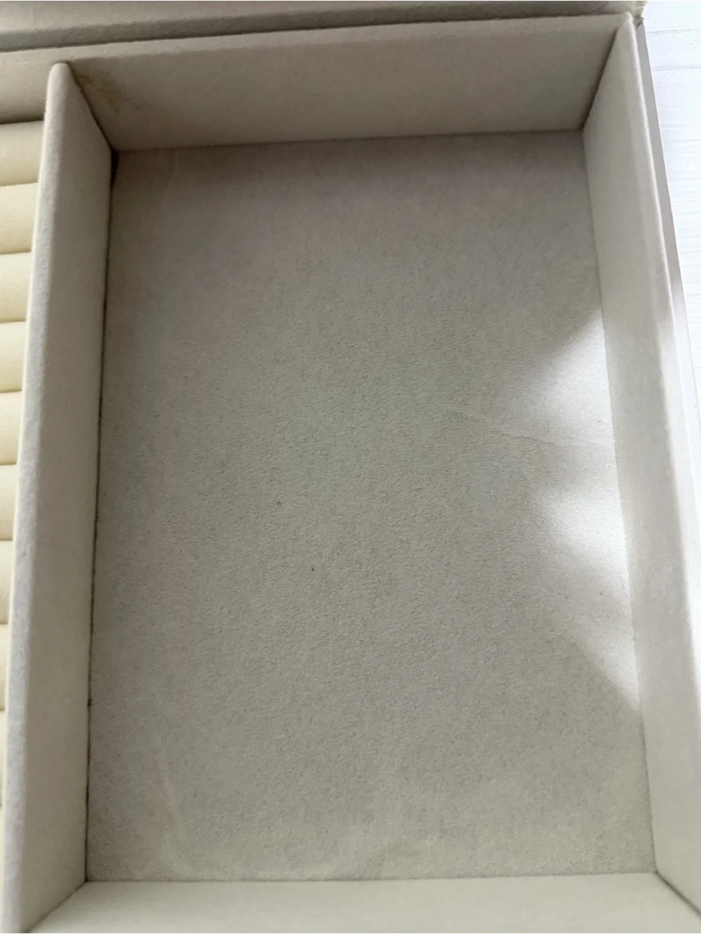 Radley London Off-White Vegan Leather Multi-Compartment Jewelry Box
